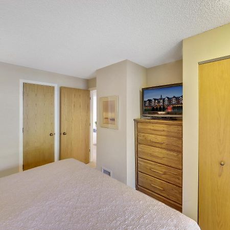 228 Edgewater Inn Charlevoix Ngoại thất bức ảnh