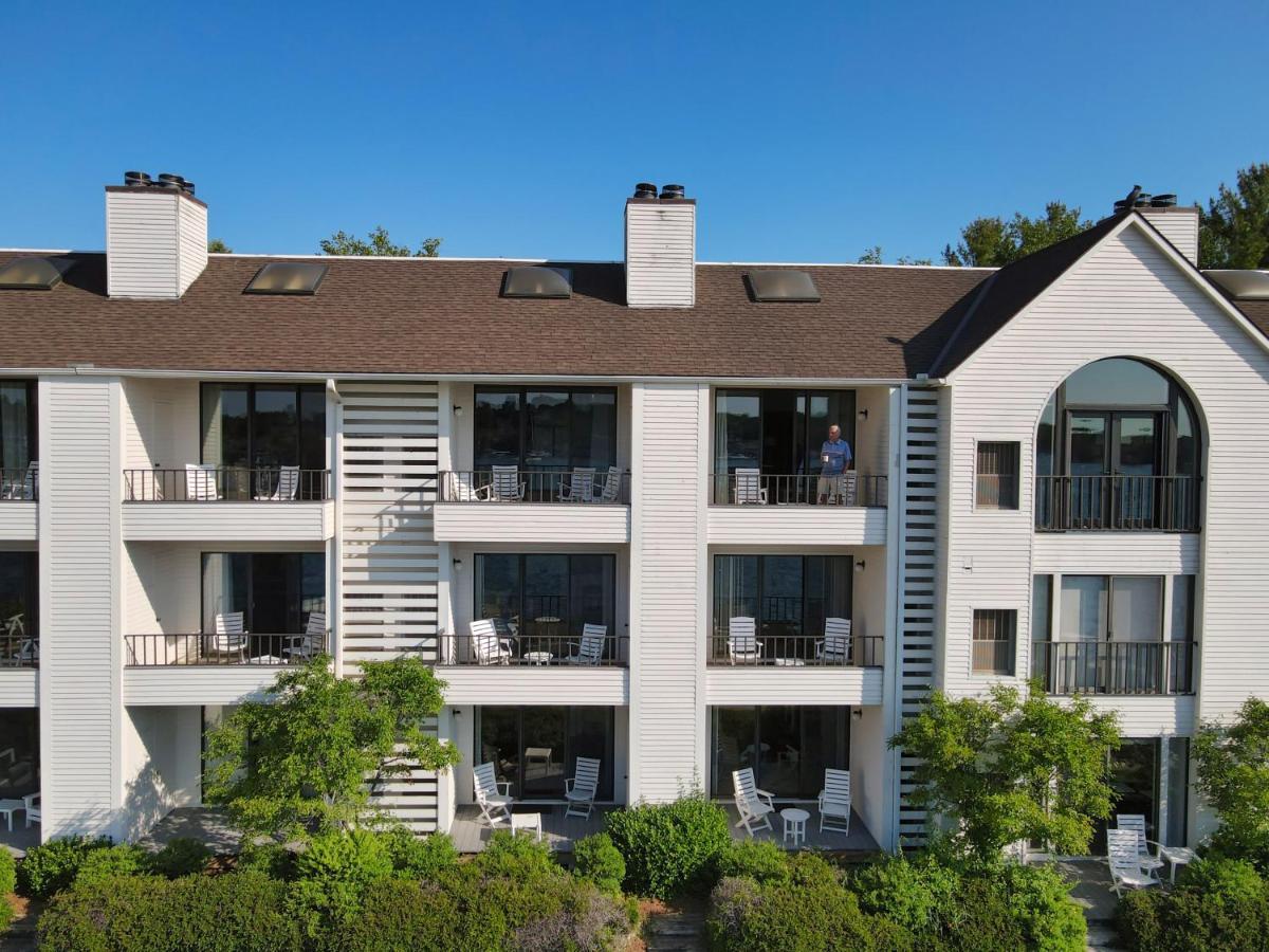 228 Edgewater Inn Charlevoix Ngoại thất bức ảnh
