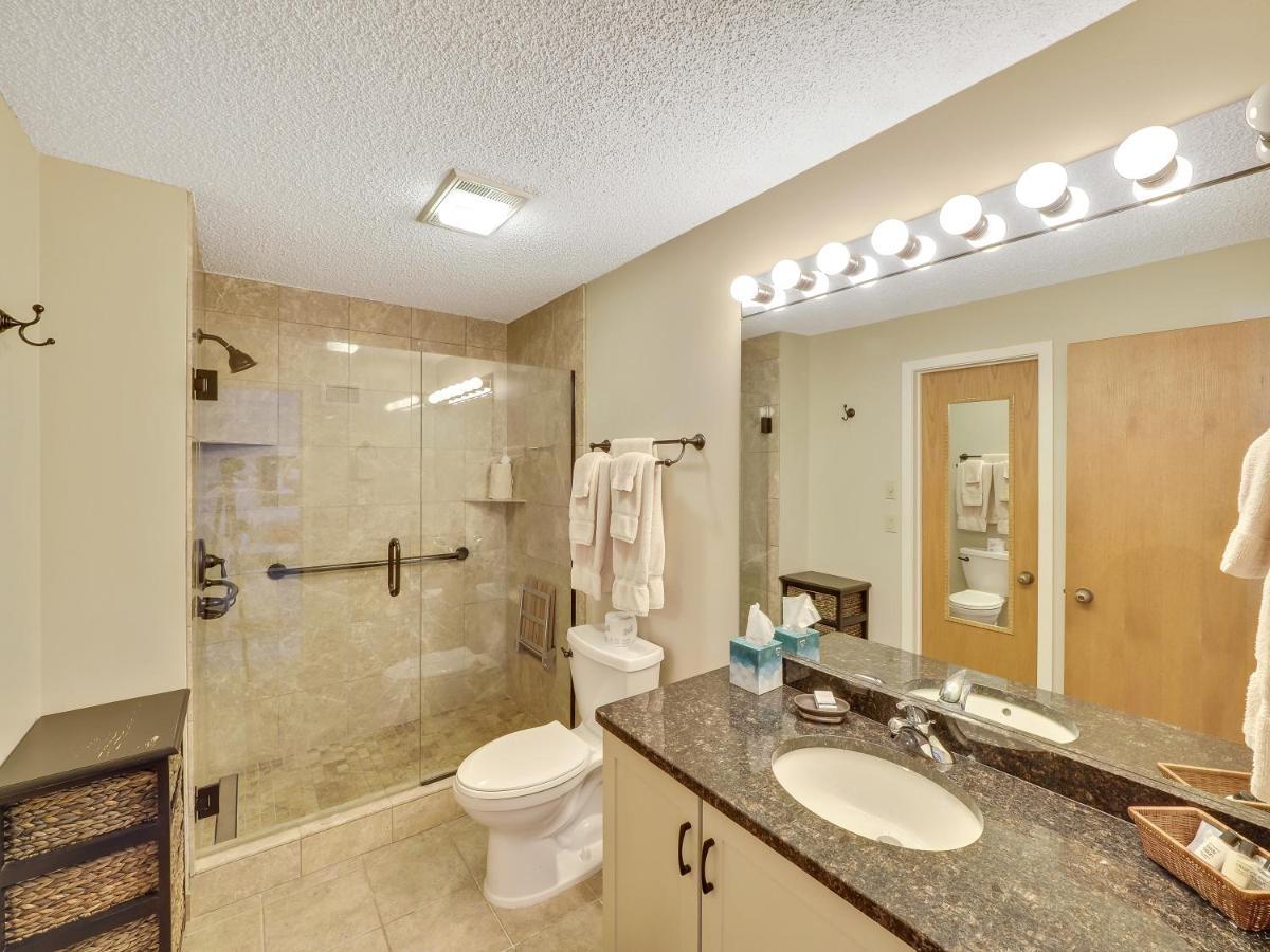 228 Edgewater Inn Charlevoix Ngoại thất bức ảnh